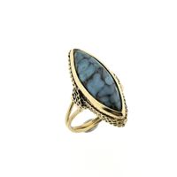 Vintage gold ring with turquoise