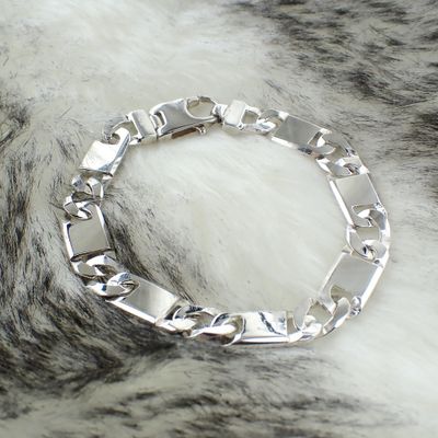 Image 2 of Silver wide bracelet with closed figaro links | 21.5 cm