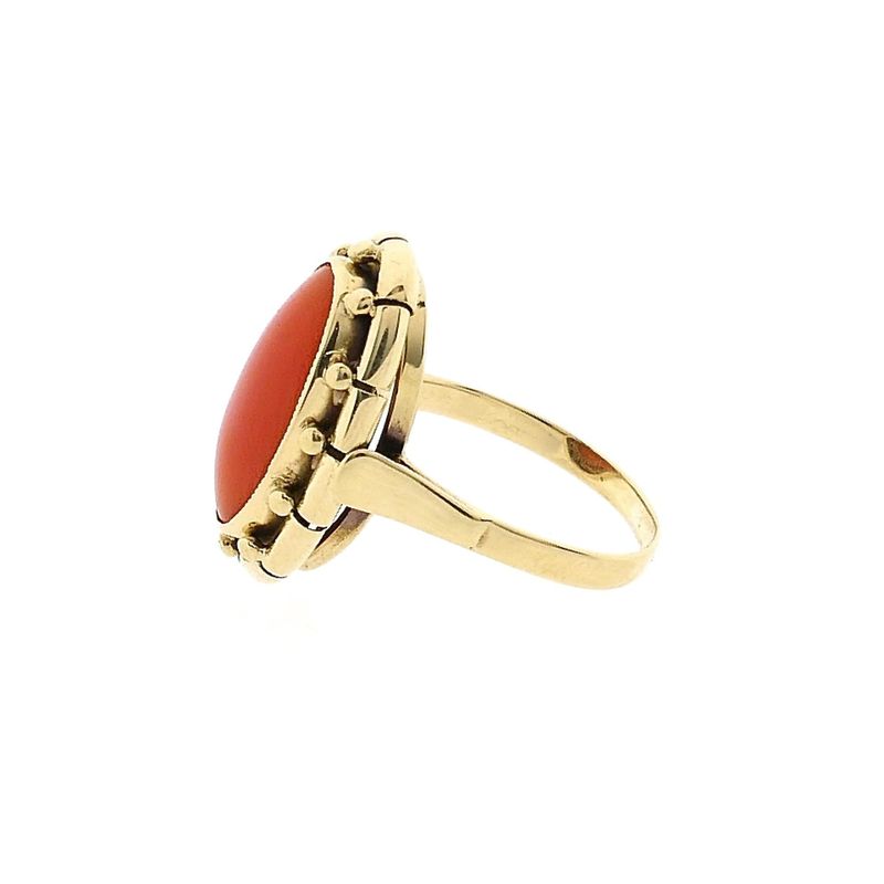 Image 7 of Vintage Gold Ring with Blood Coral