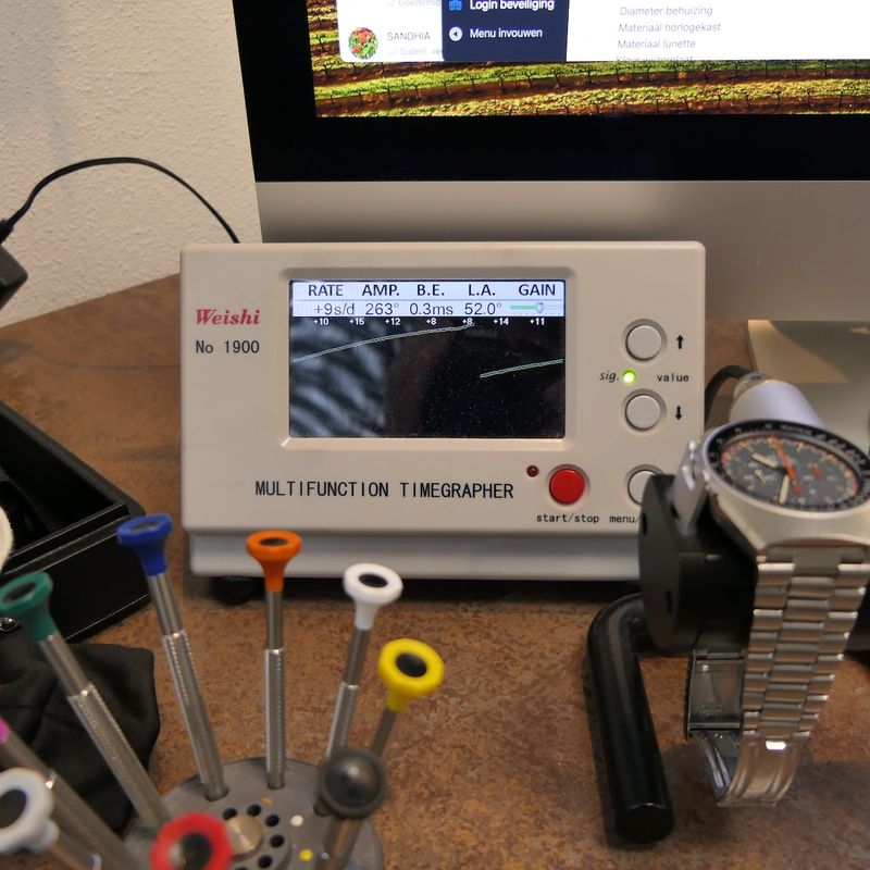 Image 18 of Omega Speedmaster Mark II 'Racing Dial' 145.014; Vintage chronograph men's watch