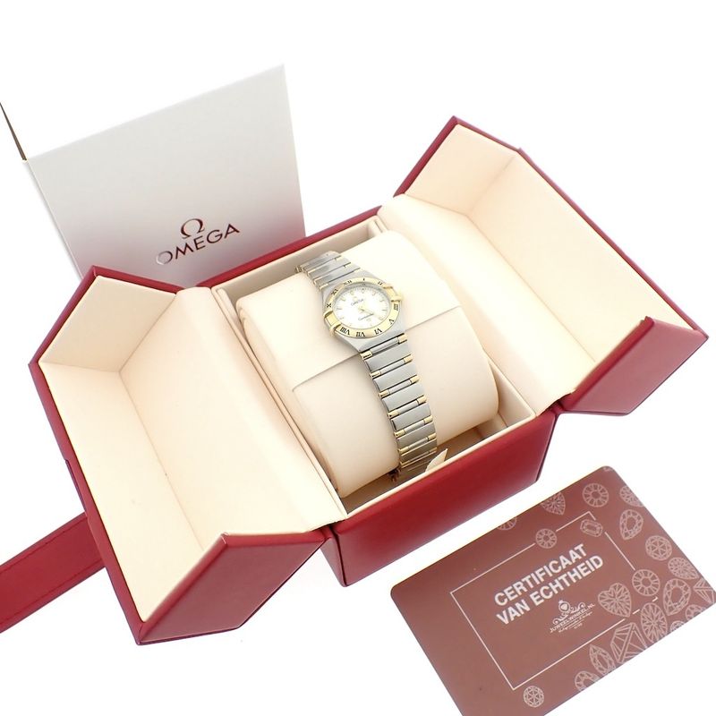 Image 2 of Omega Constellation 'Mother of Pearl'; Ladies watch