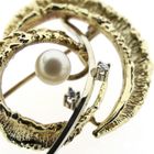 Image 4 of Two-tone gold fantasy brooch with diamond and pearl