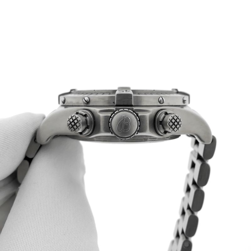 Image 5 of Breitling Avenger M1 Chronograph E73360; Chronograph men's watch