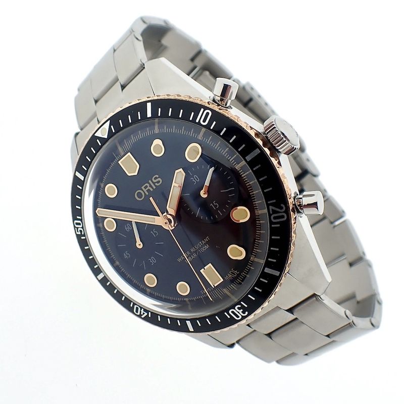 Image 3 of Oris Divers 'Sixty-Five' Chronograph Men's Watch
