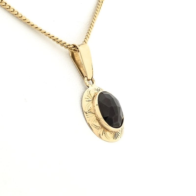 Image 7 of Vintage gold pendant with garnet