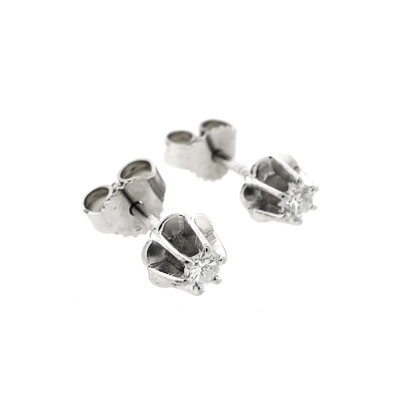 Image 4 of White gold solitaire stud earrings with diamond | 0.12 ct.
