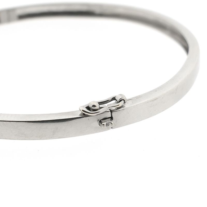Image 6 of White gold bangle with 0.30 ct. diamonds | Ø 54.3 mm