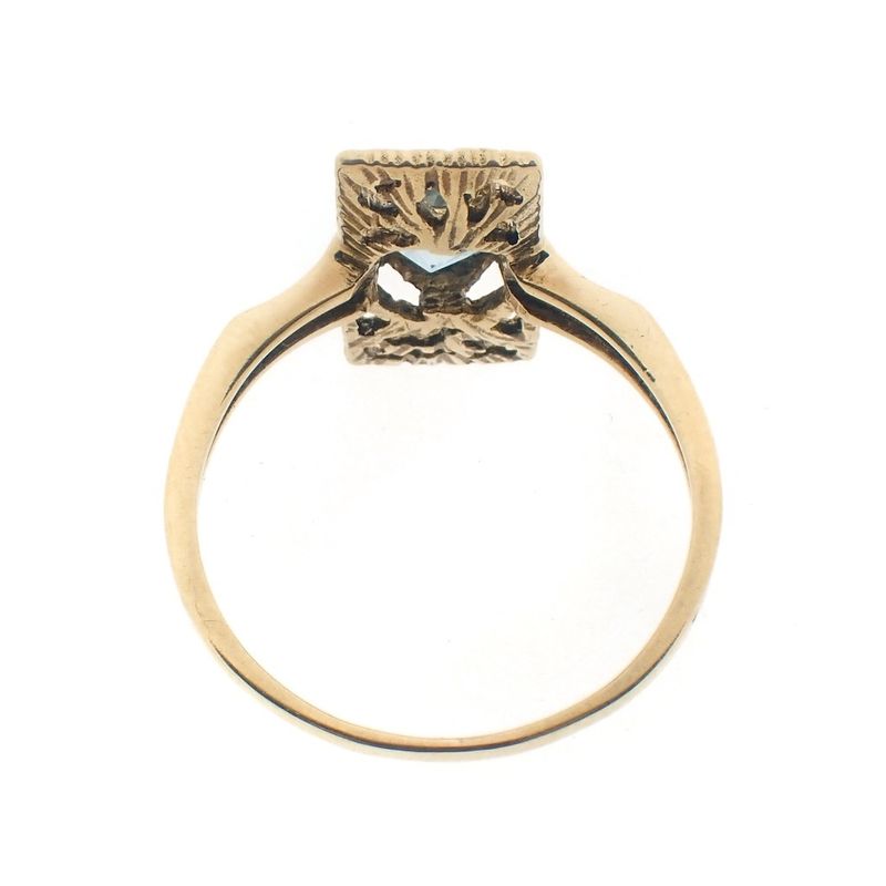 Image 6 of Retro gold ring with aquamarine