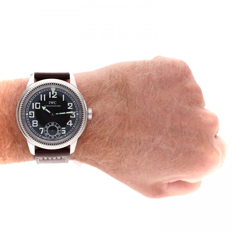 Afbeelding 16 van IWC Vintage Collection 'Pilot's Watch 1936' IW325401; Heren Horloge