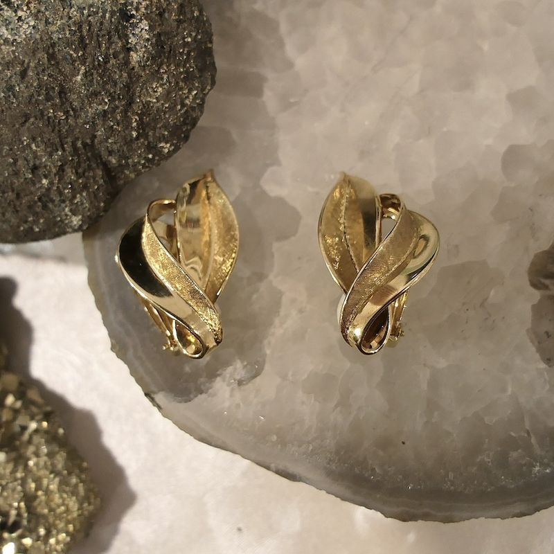 Image 6 of Vintage gold clip-on earrings; Leaves