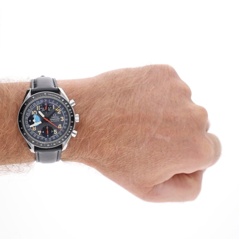 Image 18 of Omega Speedmaster Day-Date ‘MK40’ 3820.53.26; Automatic men's watch