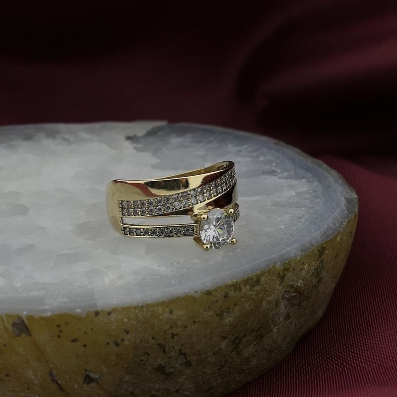 Image 2 of Wide gold ring with zirconia