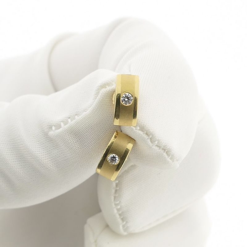 Image 9 of Gold stud earrings with zirconia