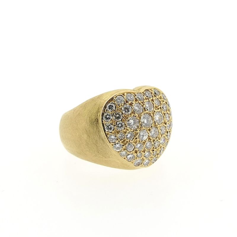 Image 7 of Gold ring with heart shape and diamonds 1.60 ct.