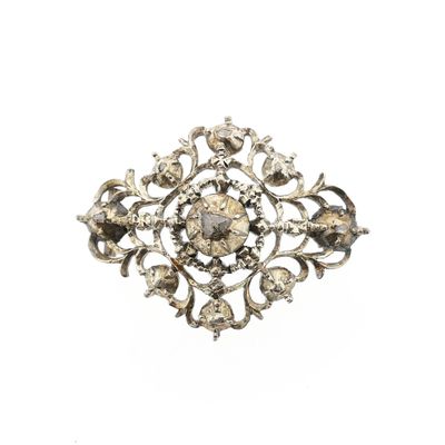 Afbeelding 1 van Zilveren Art-Nouveau broche gezet met roos geslepen diamanten