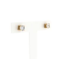 Gold earrings with zirconia
