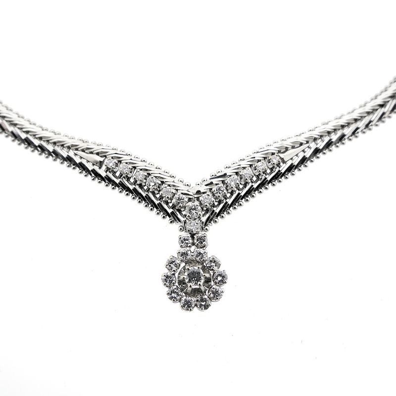 Image 11 of White gold necklace with diamonds 1.06 ct. | 43 mm