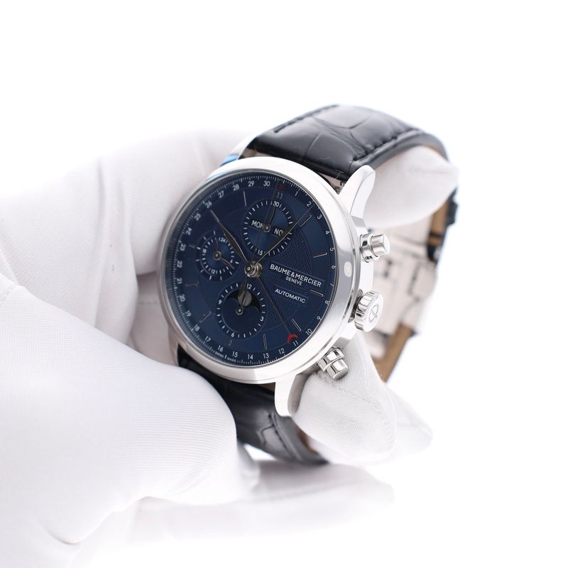 Image 7 of Baume Mercier Classima 'Full-Calendar' Moonphase MOA10784; Automatic Men's Watch