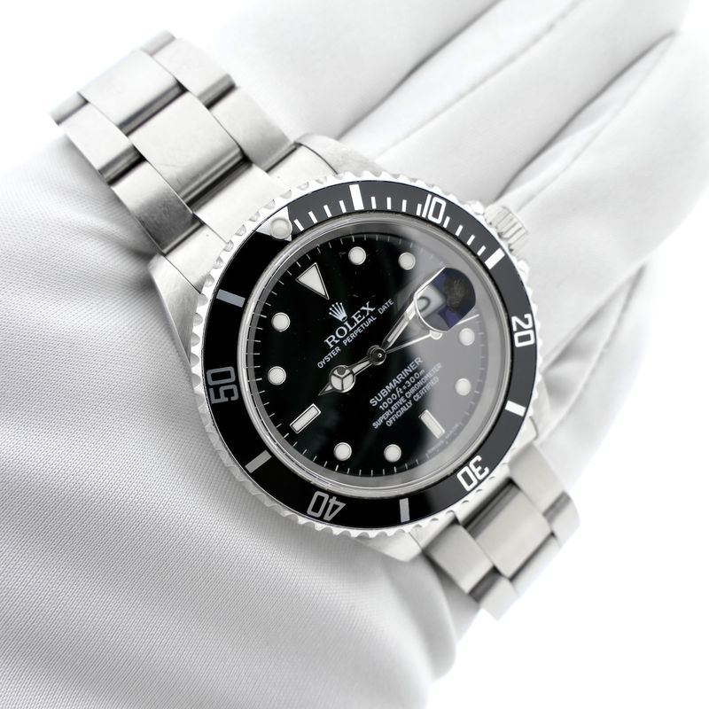 Image 10 of Rolex Submariner 40mm 16610; Automatic men's diving watch