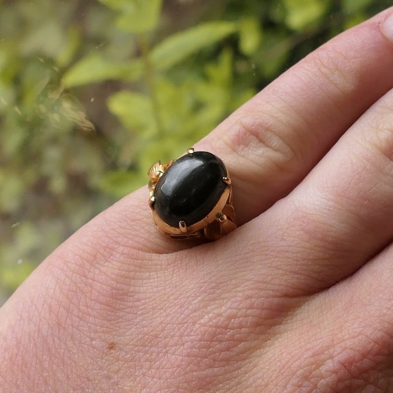 Image 11 of Gold ring with black labradorite
