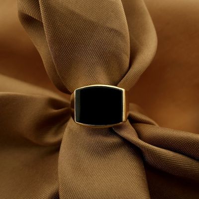 Image 2 of Gold signet ring with onyx