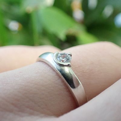 Image 2 of Silver ladies ring with zirconia