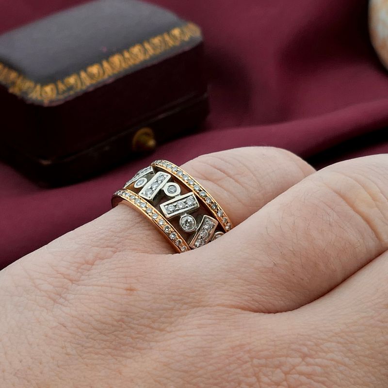 Image 4 of Two-tone gold ring with diamonds; Approx. 1.15 ct.