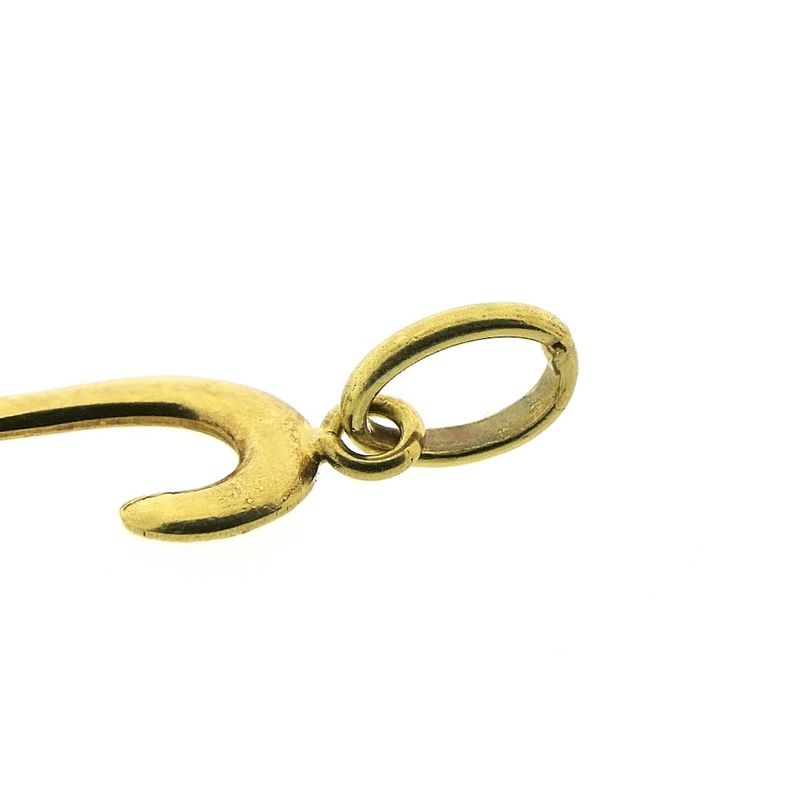 Image 6 of 18 carat gold pendant of the letter L