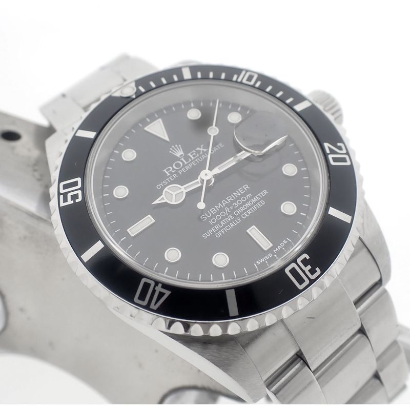 Image 20 of Rolex Submariner 16610; Men's diving watch