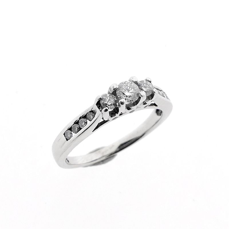 Image 1 of Vintage white gold ring with diamonds | 0.37 ct.