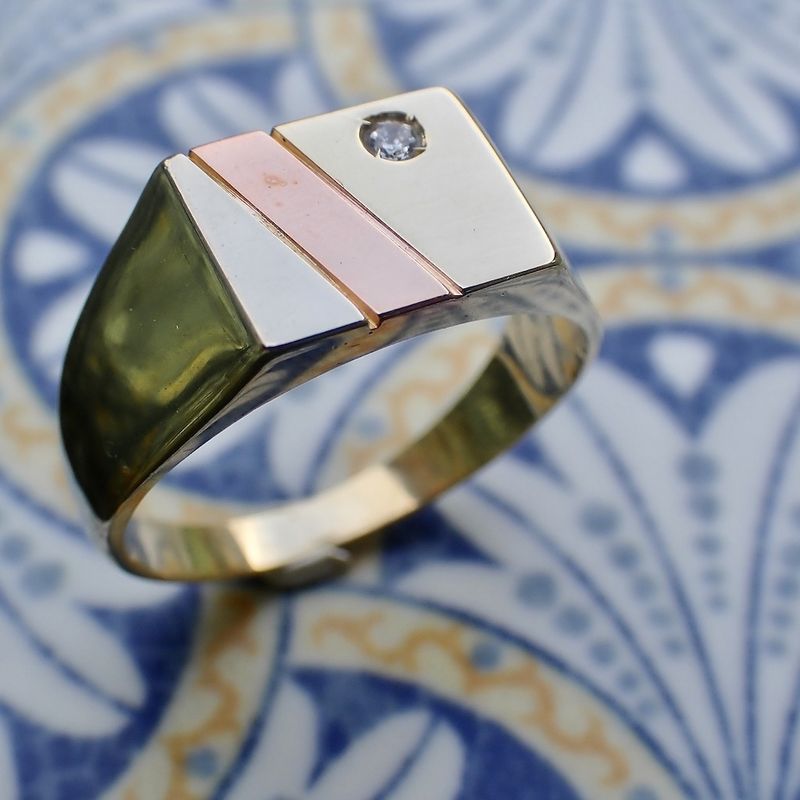 Image 5 of Tricolor gold men's signet ring with zirconia