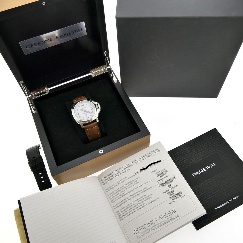 Image 20 of Panerai Luminor Base PAM00775; Mechanical men's watch