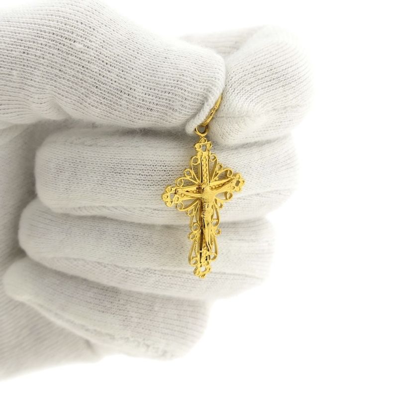 Image 11 of 21 carat antique gold pendant of a cross with a corpus | Filigree technique