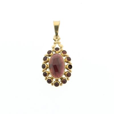 Image 1 of Vintage gold pendant with garnet