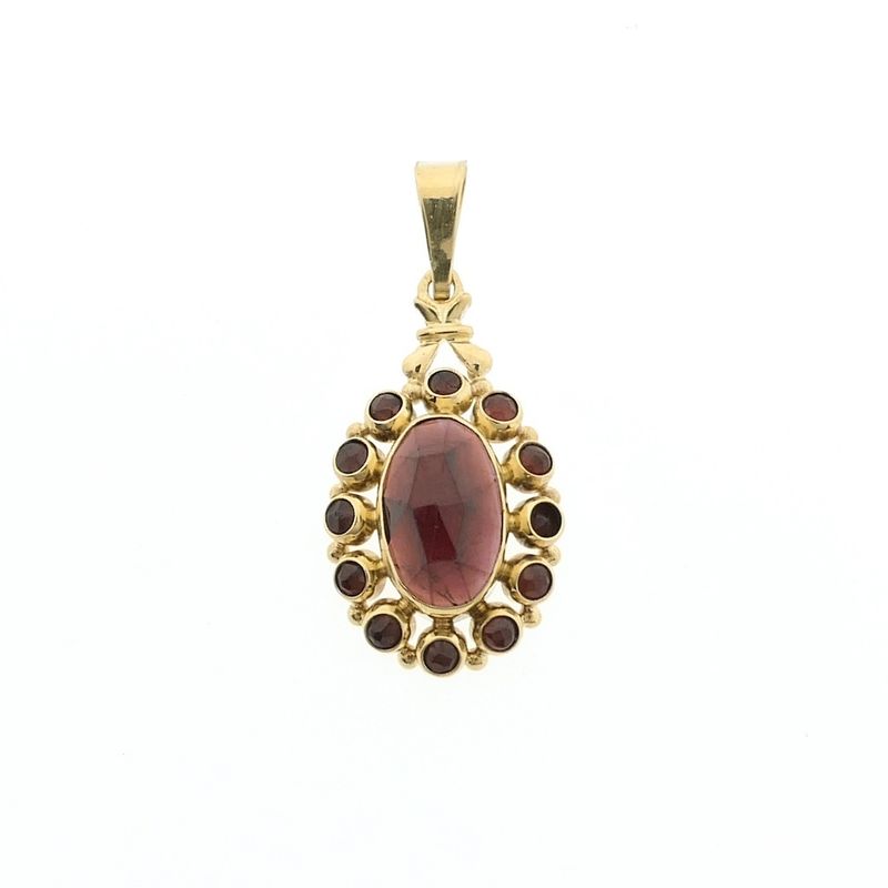 Image 1 of Vintage gold pendant with garnet