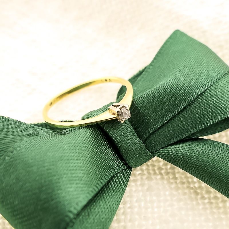 Image 2 of Gold solitaire ring with zirconia