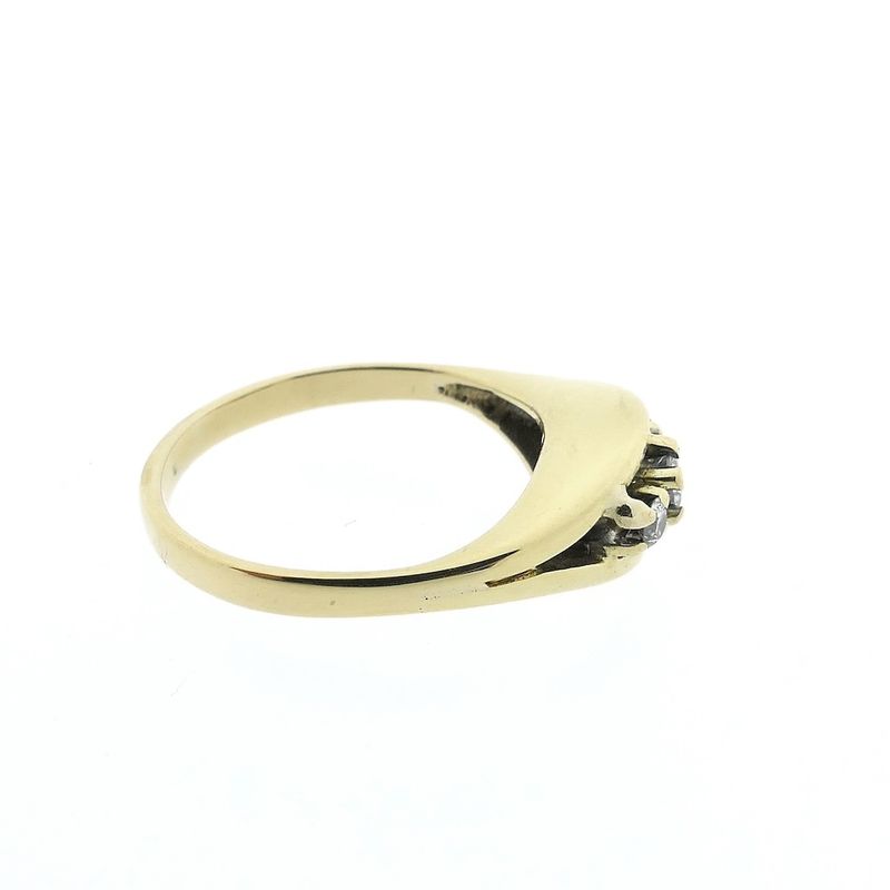 Image 6 of Gold ring with diamonds