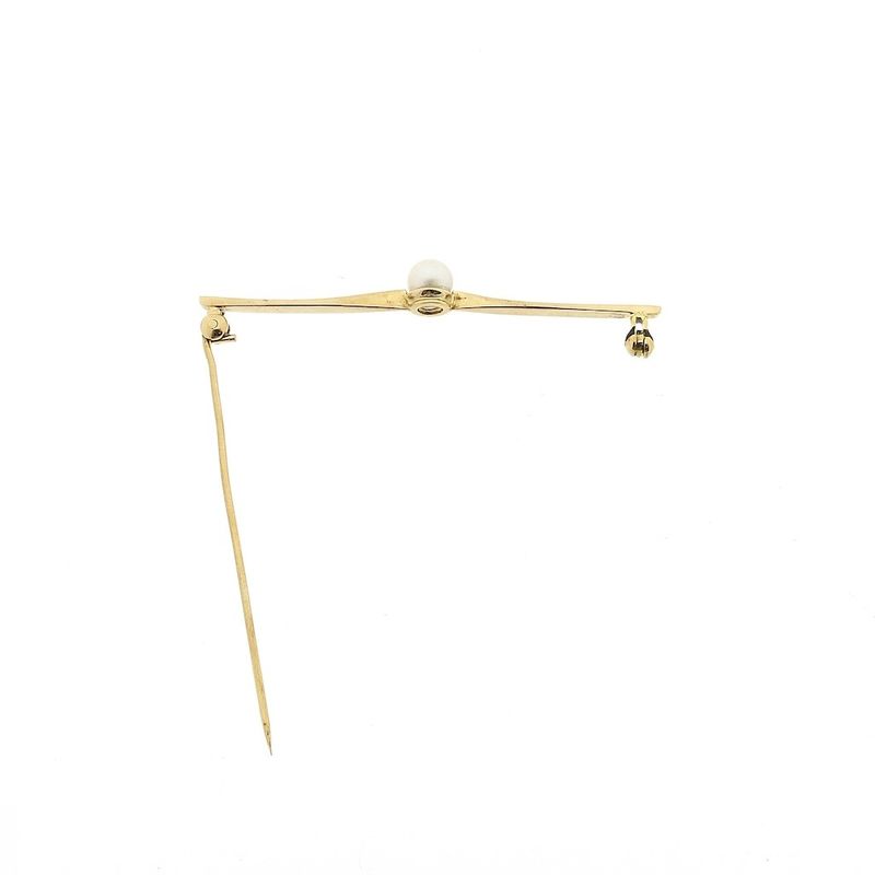 Image 5 of Vintage gold brooch with pearl