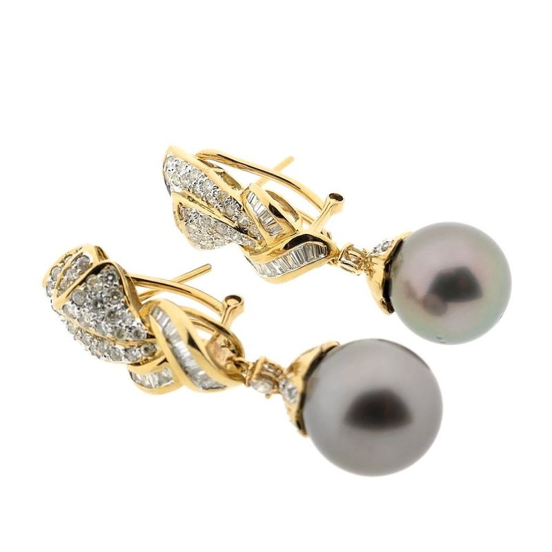 Image 7 of Gold stud earrings with Tahiti pearl and diamonds; 1.36 ct.