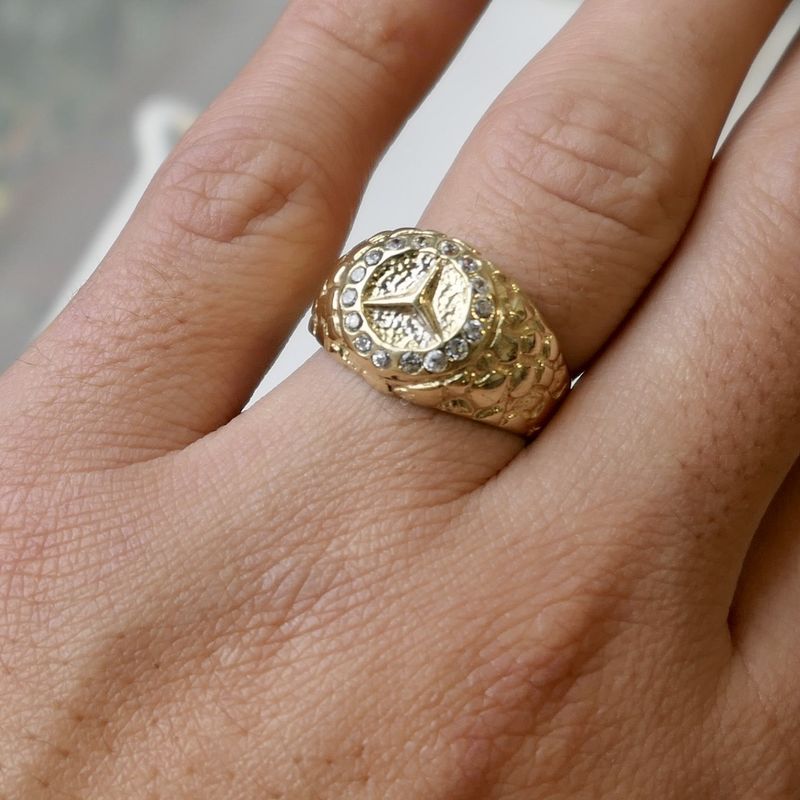Image 8 of Gold ring with Mercedes logo