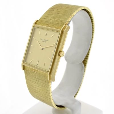 Image 2 of Patek Philippe Gondolo; 18k gold men's watch with papers from 1966