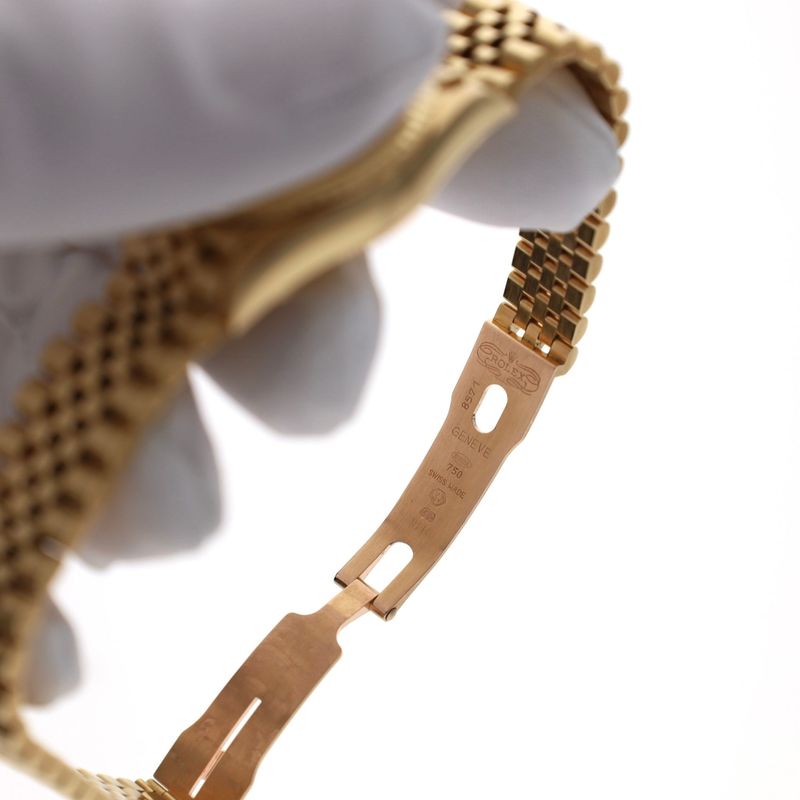 Image 17 of Rolex Oyster Perpetual 26mm 76198; 18ct. Yellow Gold Ladies Watch