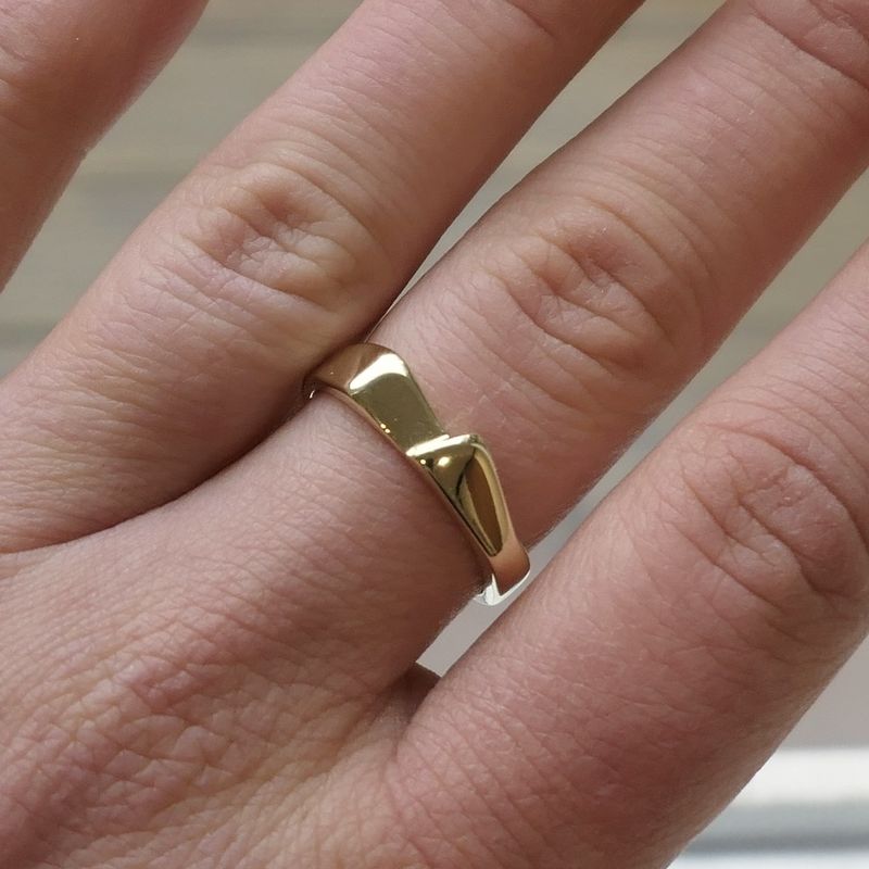 Image 7 of Golden fantasy ring
