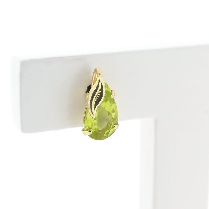 Image 4 of Gold stud earrings with peridot