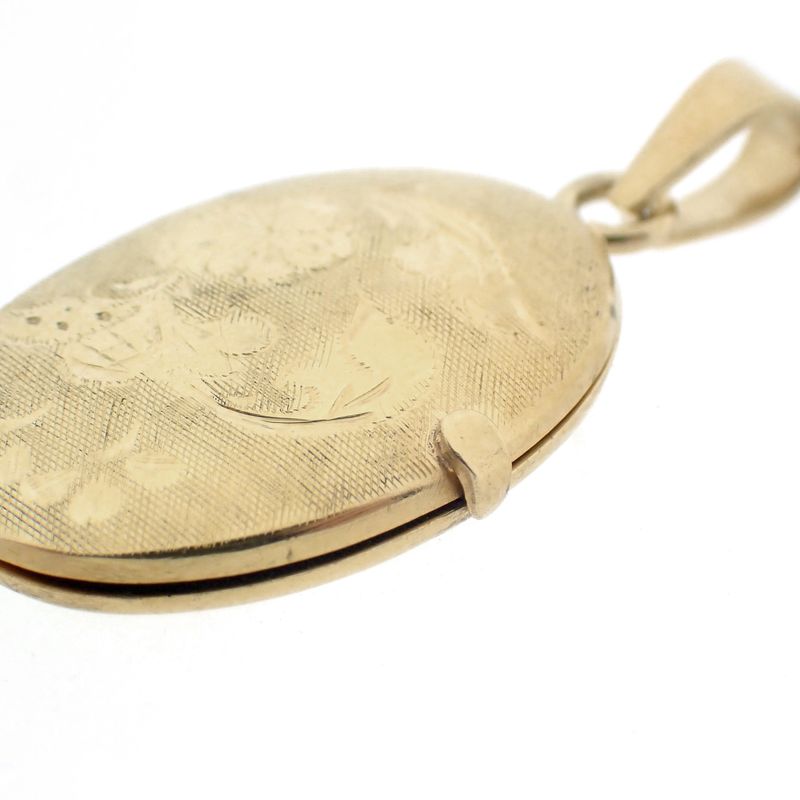 Image 9 of Vintage gold locket pendant | Floral design