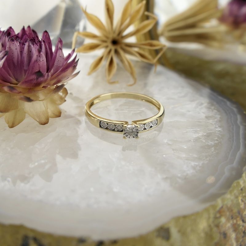 Image 2 of Gold ring with diamond | 0.27 ct.