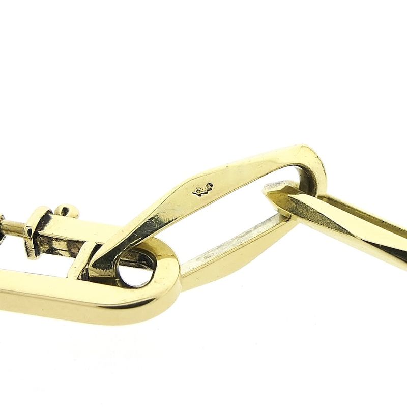 Image 6 of Gold closed forever bracelet