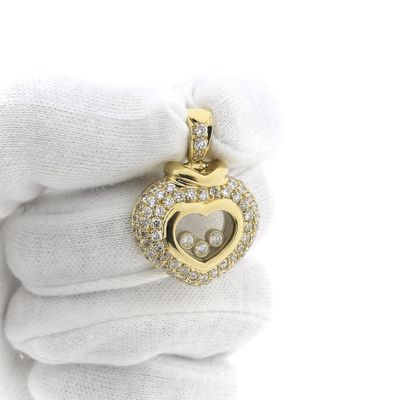Image 2 of Gold heart pendant with zirconia