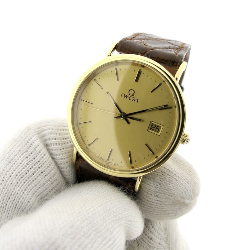Image 5 of Omega Jubilee; Vintage 18k gold men's watch in full set