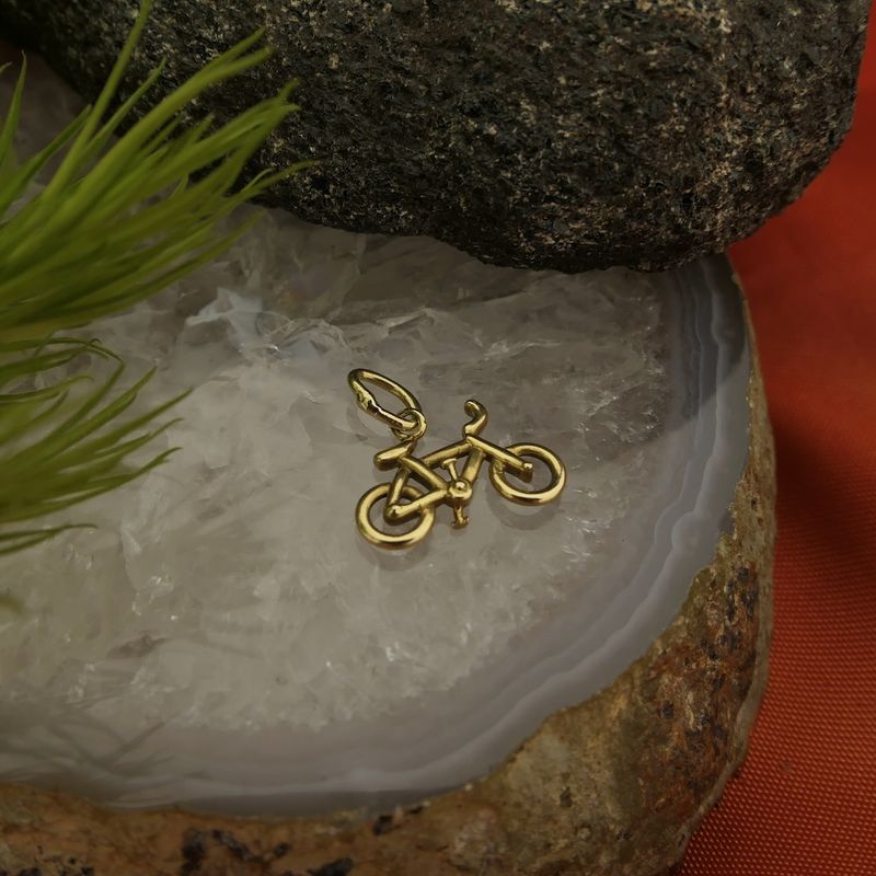 Image 2 of Gold pendant of a racing bicycle